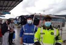Policía realiza controles especiales de seguridad de pasajeros tras reactivación de terminales