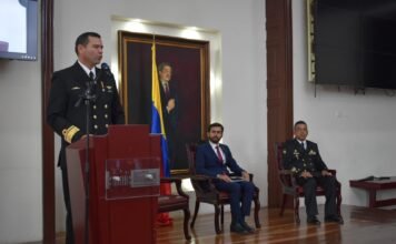 Congreso otorga la condecoración “orden de la democracia simón bolívar” a la escuela Naval de suboficiales arc “Barranquilla”