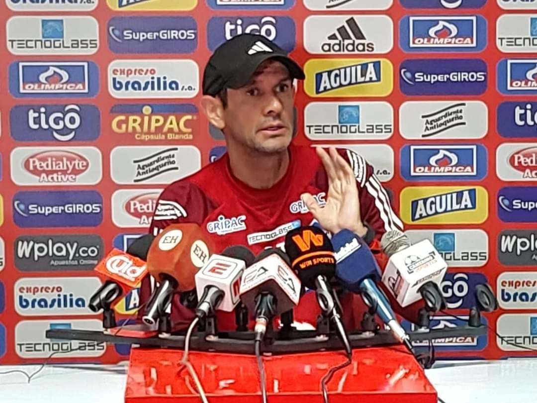 Arturo Reyes seguirá como técnico de Junior | El Espacio Noticias