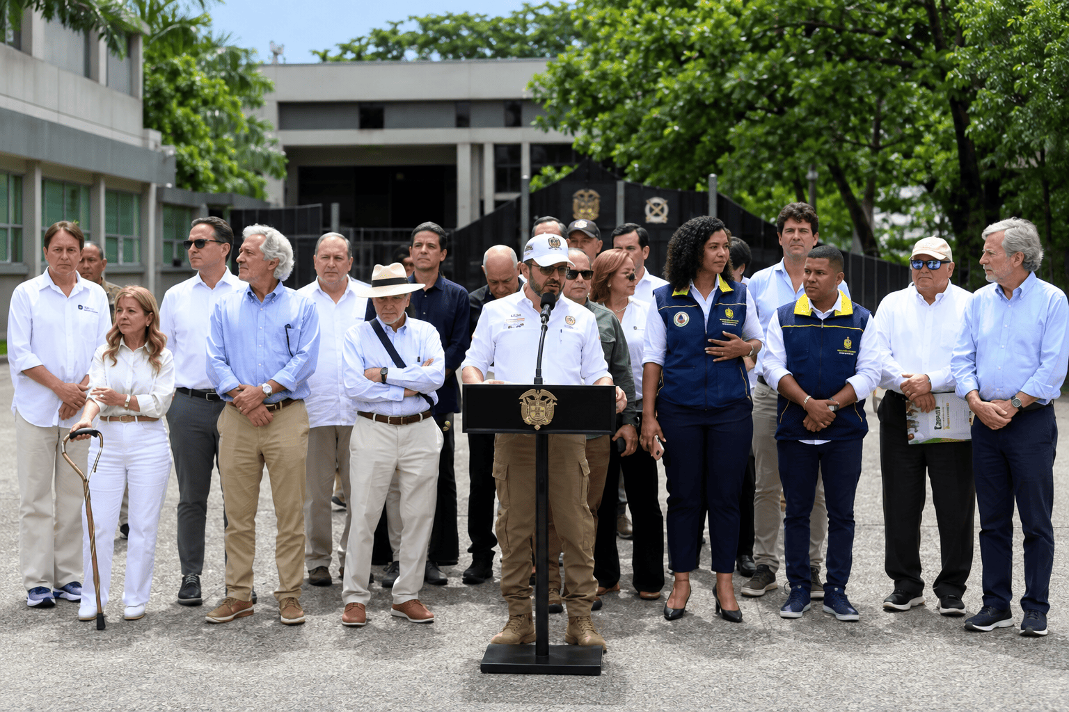 De la Espriella pone en marcha desde Chocó el plan de reconstrucción con empresarios: 'La tragedia debe convertirse en una oportunidad'